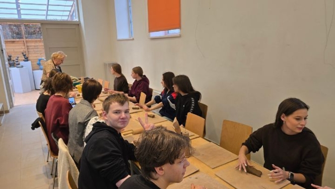 Izglītojoša un radoša pieredze Daugavpils Māla mākslas centrā