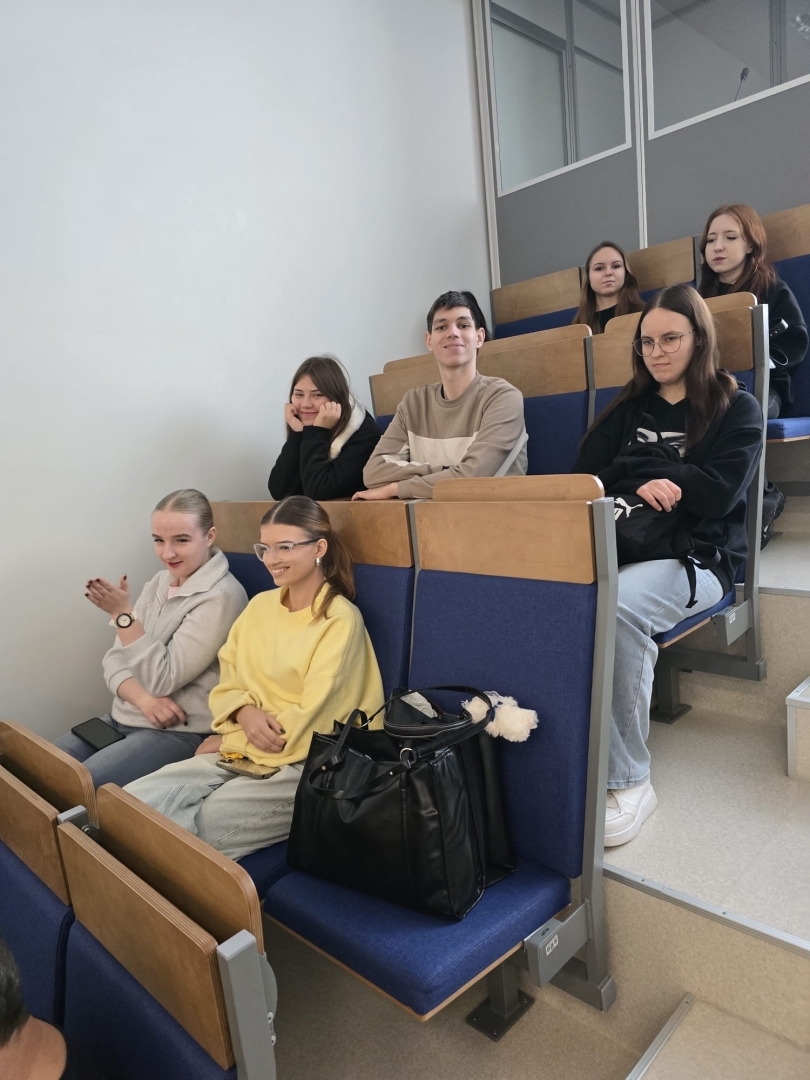 Daugavpils Tehnoloģiju un tūrisma tehnikuma izglītojamie piedalās BALTIPLAST starptautiskā projekta noslēguma seminārā, aktīvi iesaistoties prezentāciju klausīšanā un diskusijās par plastmasas atkritumu mazināšanu.