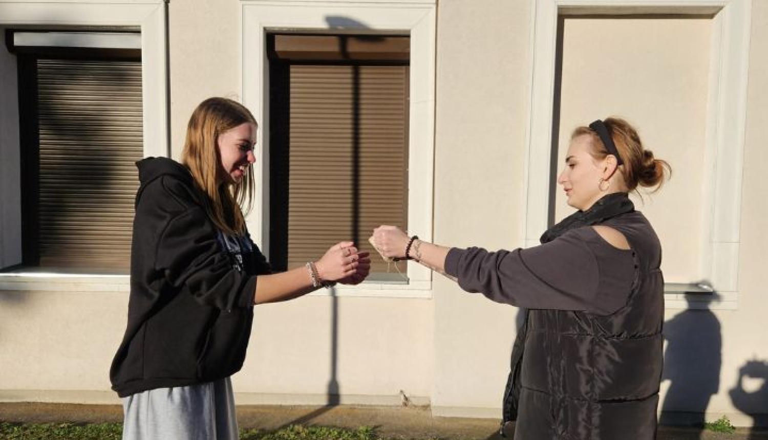 Dienesta viesnīcā iesvētīja pirmā kursa izglītojamos