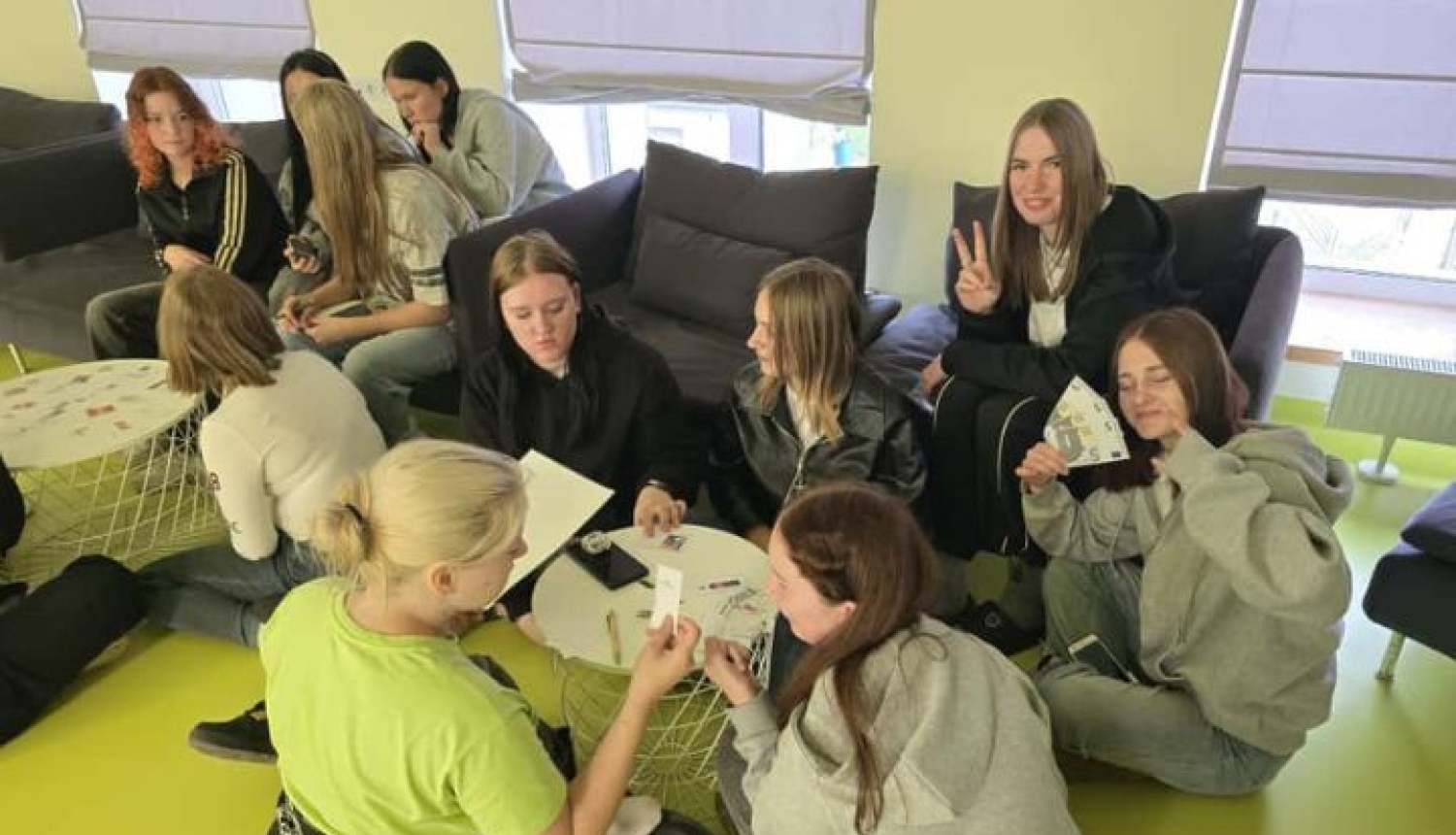 Praktisko iemaņu kursi palīdz jauniešiem vieglāk adaptēties dienesta viesnīcā