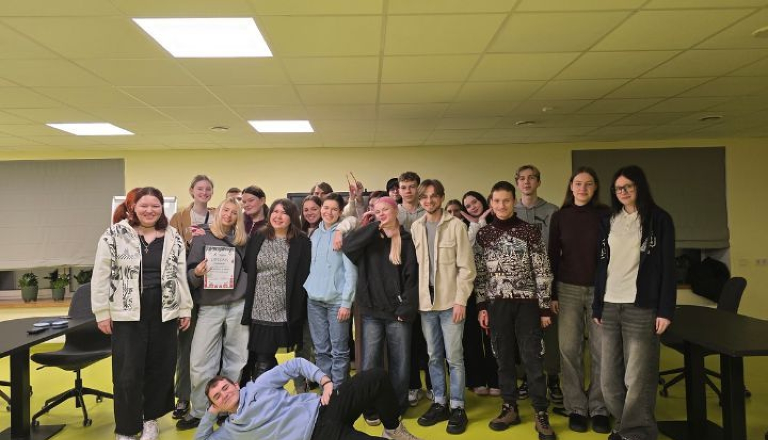 Sadarbības klases stunda “Ziemassvētku viktorīna”