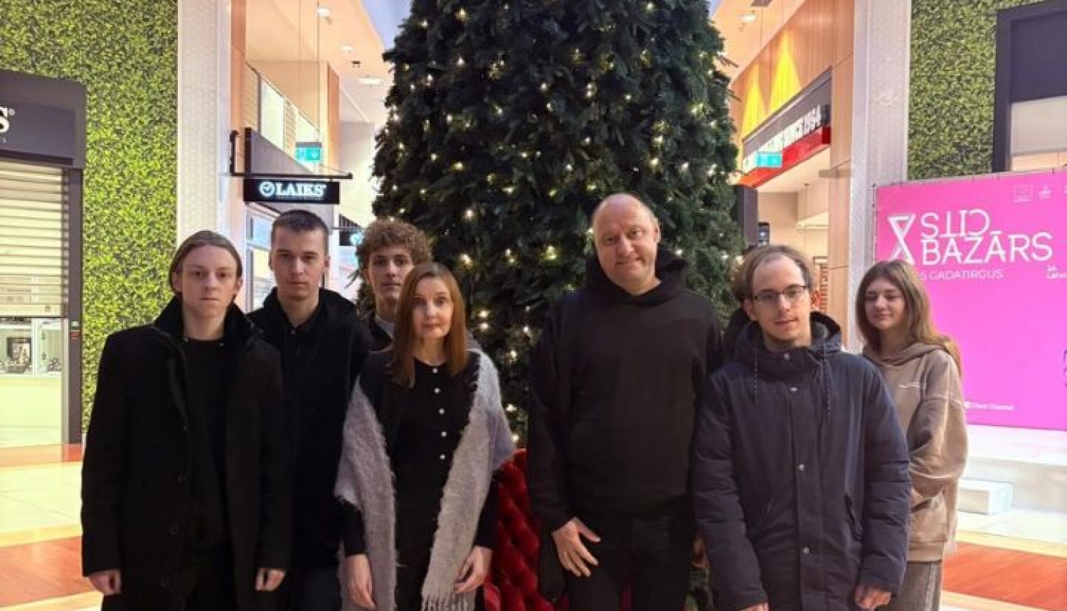Tehnikuma izglītojamie piedalās ikgadējā skolēnu mācību uzņēmumu pasākumā “Cits Bazārs”