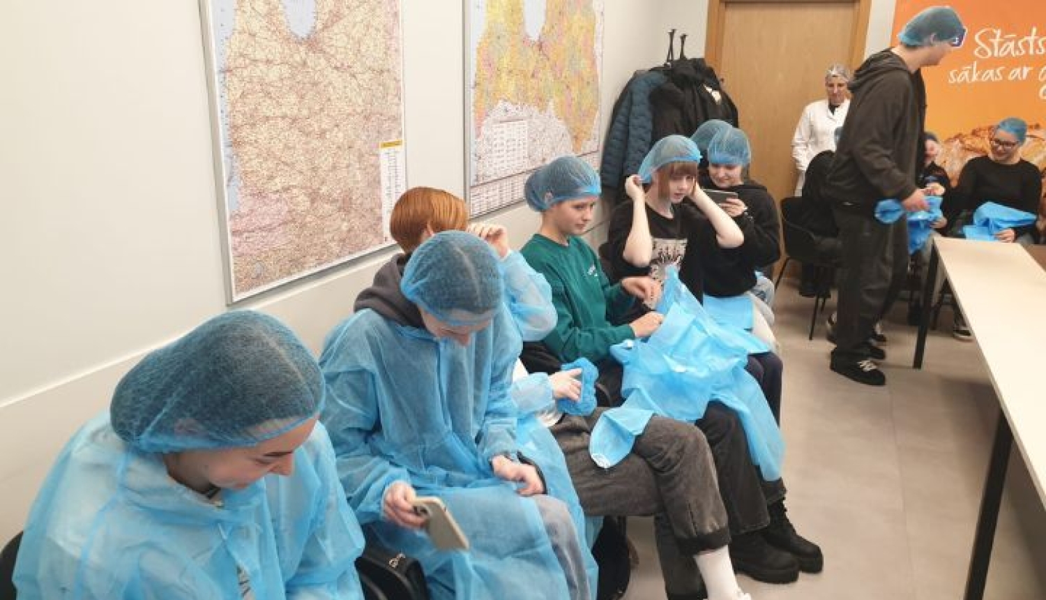 2. kursa studentu mācību ekskursija uz A/S “Latvijas Maiznieks”: ceļš uz modernu loģistiku un profesionālo izaugsmi