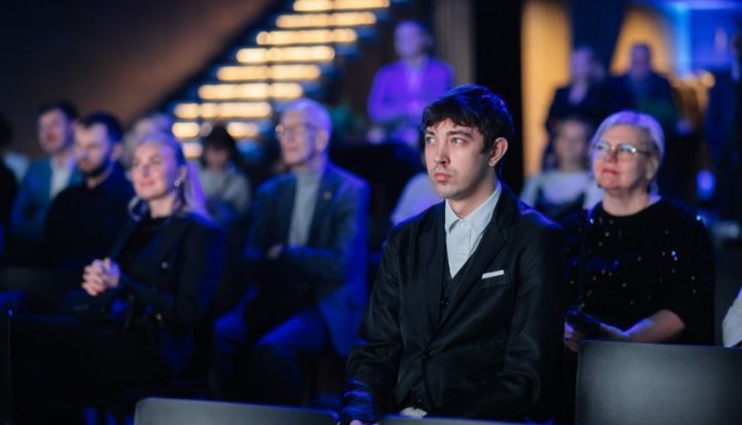 Profesionālās izglītības skolotājs iekļūst Latvijas informācijas un komunikācijas tehnoloģijuasociācijas balvas “Platīna pele” finālā