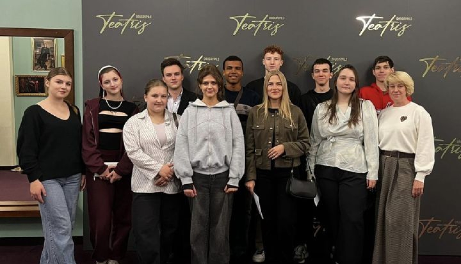 Kad dzīvnieki kļūst par cilvēkiem: pārdomas pēc izrādes “Dzīvnieku ferma” vērošanas