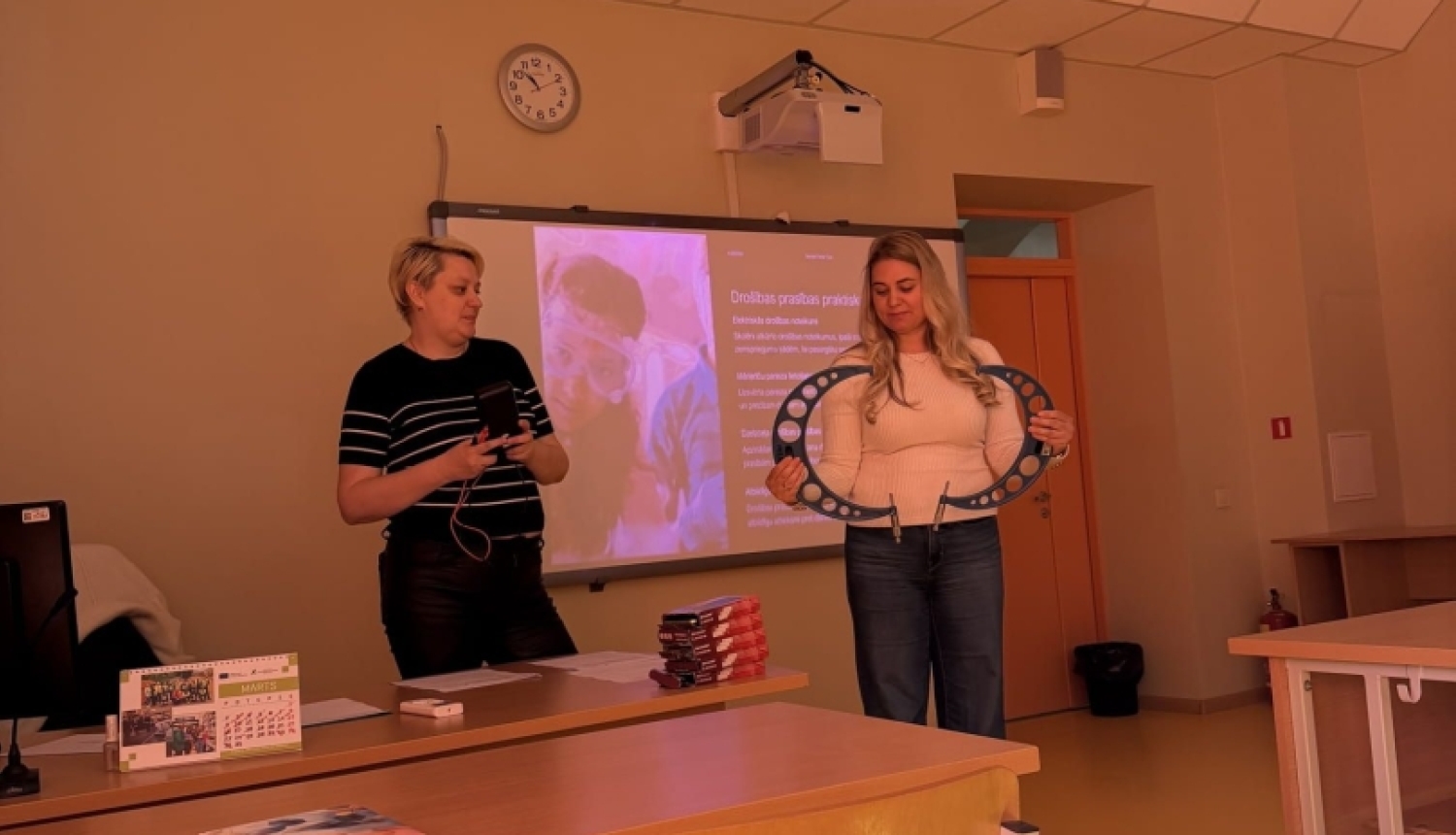Sadarbības stunda ATS-31 grupā