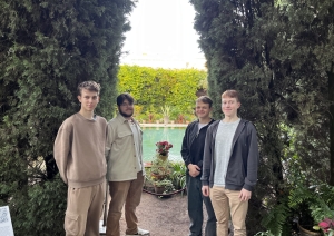 Daugavpils Tehnoloģiju un tūrisma tehnikuma izglītojamie Erasmus+ prakses laikā Spānijā apmeklē dārzu un iepazīst vietējo ainavu un kultūrvidi brīvajā laikā.