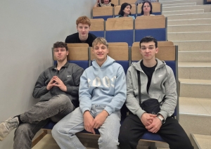 Daugavpils Tehnoloģiju un tūrisma tehnikuma izglītojamie piedalās BALTIPLAST starptautiskā projekta noslēguma seminārā, klausoties prezentācijas par plastmasas atkritumu mazināšanu un ilgtspējīgu rīcību.