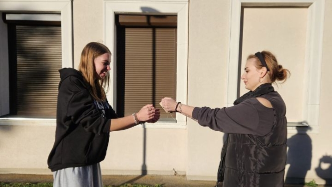 Dienesta viesnīcā iesvētīja pirmā kursa izglītojamos